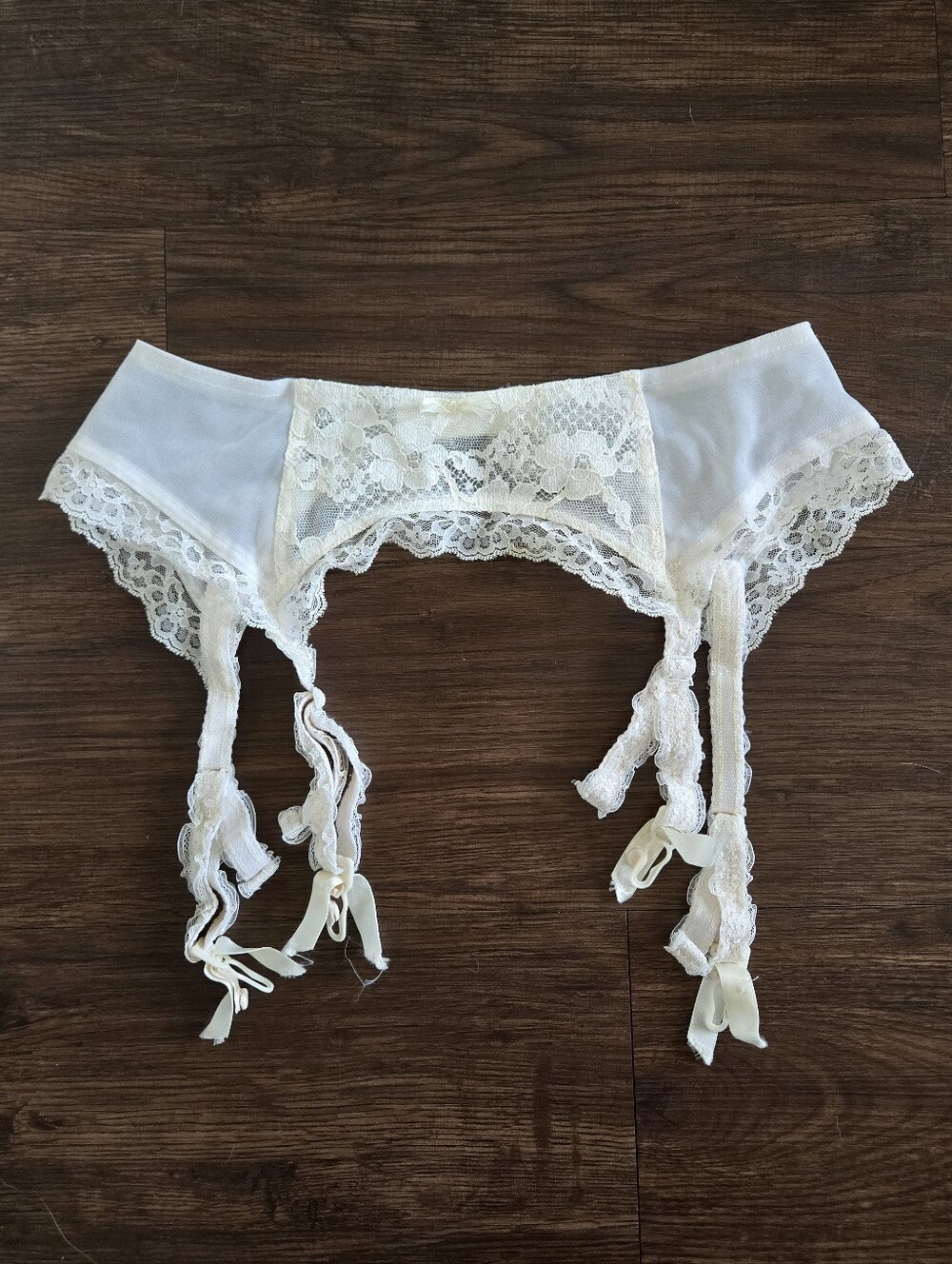 Vintage White Lace Lingerie Garter Belt